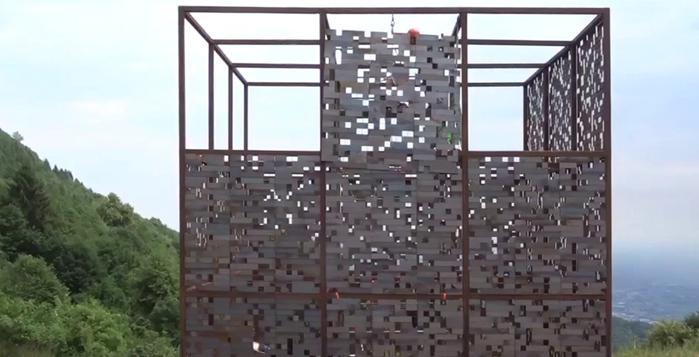 a-life-in-a-cube